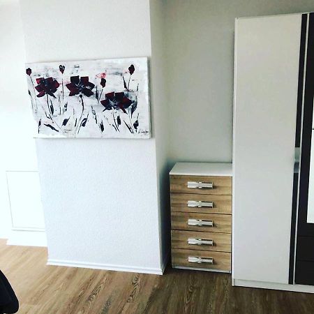 Ferienwohnung Bergisch Gladbach Bagian luar foto